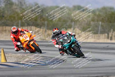media/Dec-01-2025-Moto Forza (Mon) [[2daa91e15f]]/1-Advanced Group/Session 3 (Turn 3)/